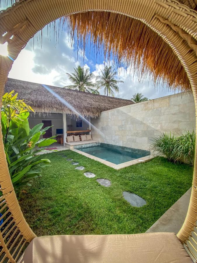 Palm Merah Villas - Private Pool (Adults Only) Selong Belanak Exterior photo