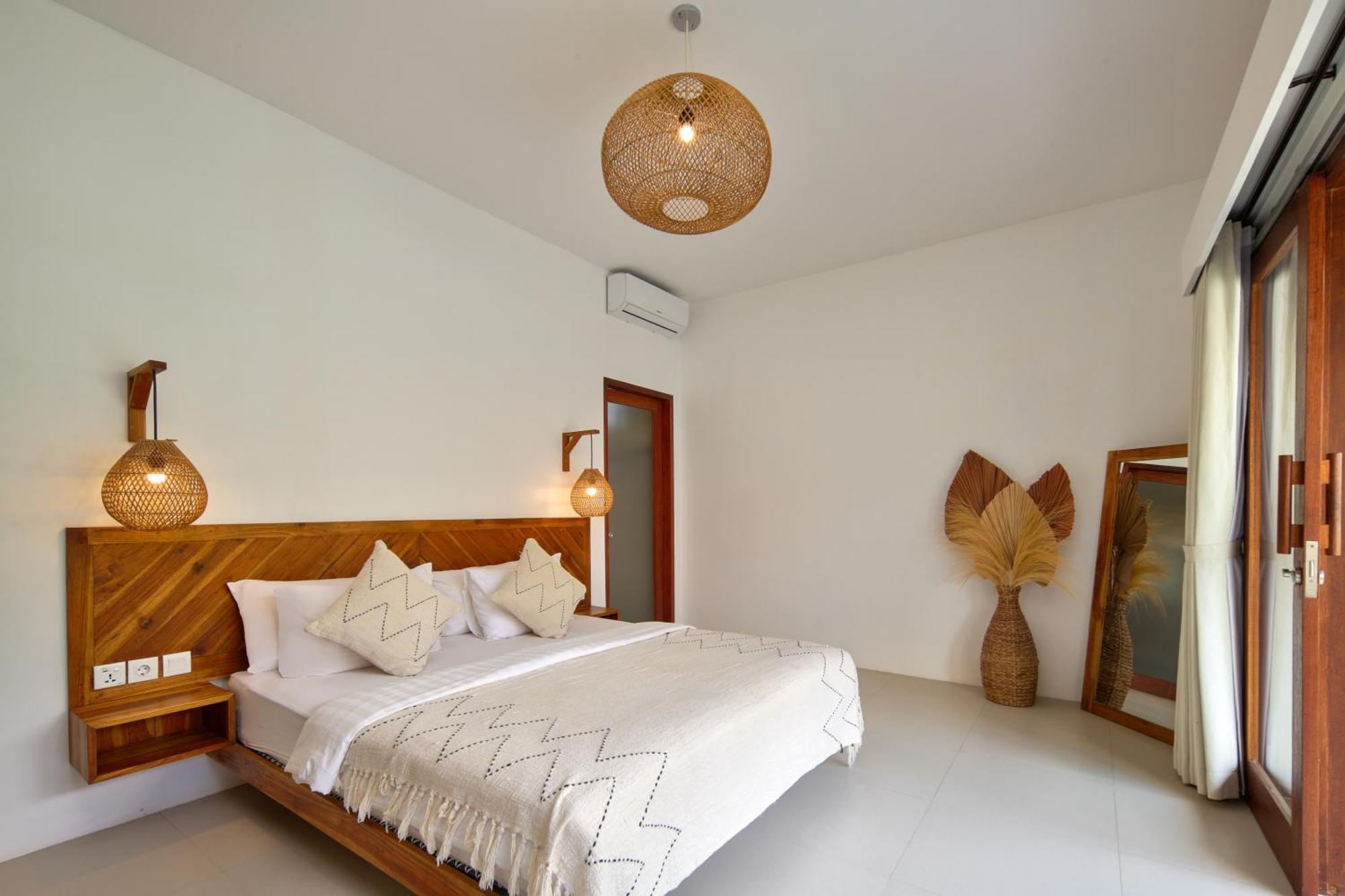 Palm Merah Villas - Private Pool (Adults Only) Selong Belanak Exterior photo